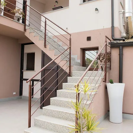 Addisa Locazione Breve كاستيلاّماري ديل غو