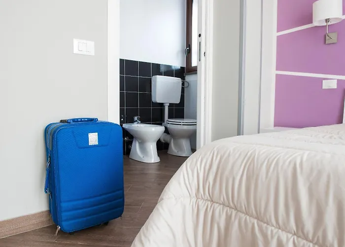 Addisa Locazione Breve 卡斯泰拉马莱